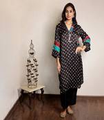 Black bandhani kurta set with thread work