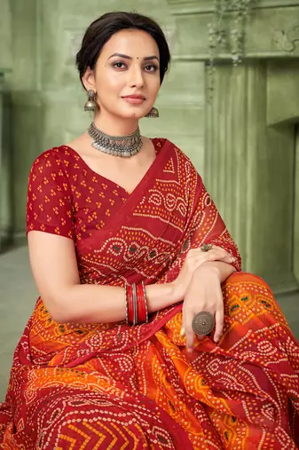 Maroon bandhani printed borderless saree with unstitch blouse