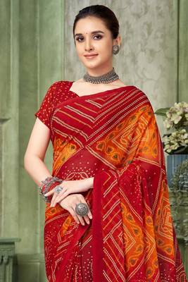 Maroon bandhani printed borderless saree with unstitch blouse 4