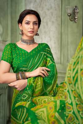 Green bandhani printed borderless saree with unstitch blouse 2