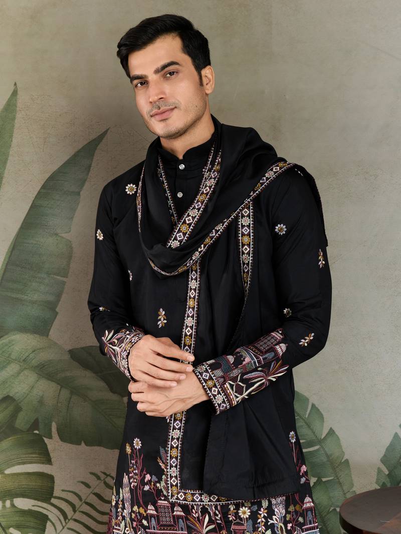 Black viscose silk threads & sequance embroidered work kurta with dupatta