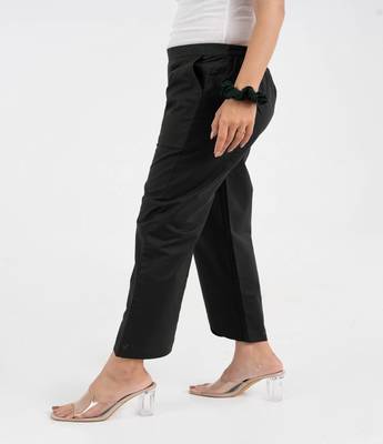 Black cotton  solid pant with leaf bottom 2