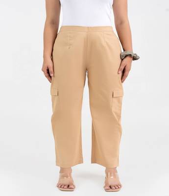 Beige cotton  solid cargo pant 2