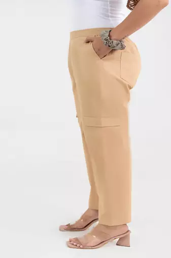 Beige cotton  solid cargo pant