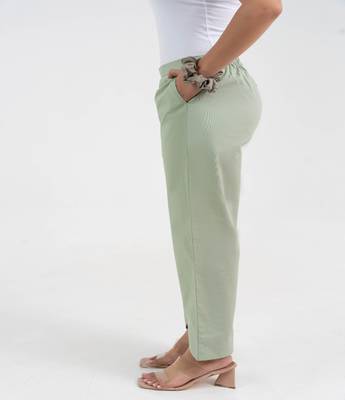 Pista green cotton  solid cargo pant 3