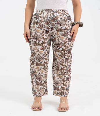 Off white floral jaal printed cotton pant 1