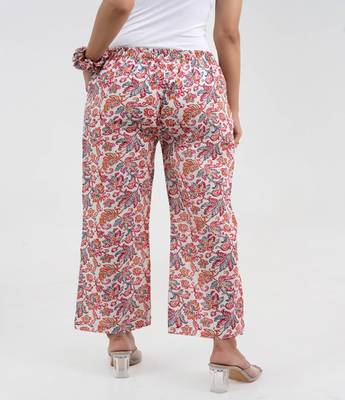 Off white floral printed cotton  pant 3