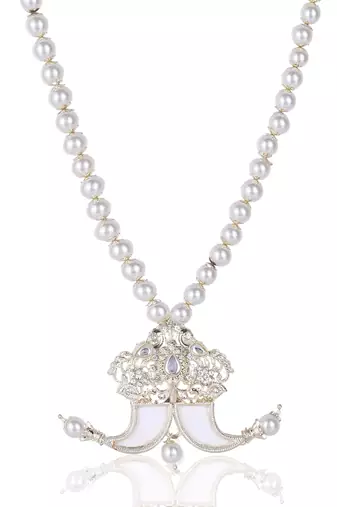 Single-line groom mala