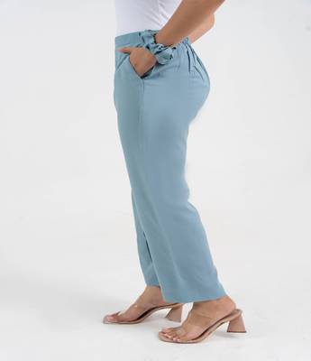 Light blue solid viscose pant with pleated bottom 2