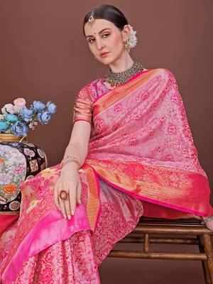 Pink zari woven silk blend saree 4