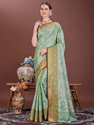 Green zari woven silk blend saree 2