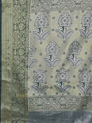 Dark green zari woven silk blend saree 6