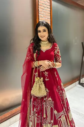 Haya gold embellished crystal potli