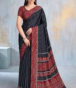 Grey paisley floral printed crepe saree with printed unstitch blouse