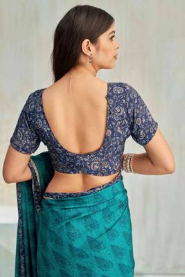 Teal green paisley floral printed crepe saree with printed unstitch blouse 3
