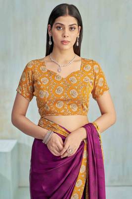 Wine paisley floral printed crepe saree with printed unstitch blouse 3
