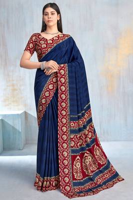 Blue paisley floral printed crepe saree with printed unstitch blouse 1
