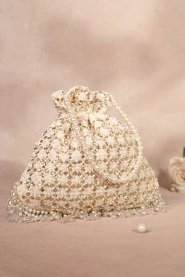 Aafreen ivory suede kundan embellished potli 1