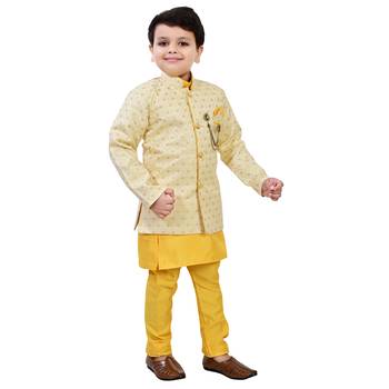 Boys ethnic motifs jacquard sherwani with solid kurta & pyjama set 3