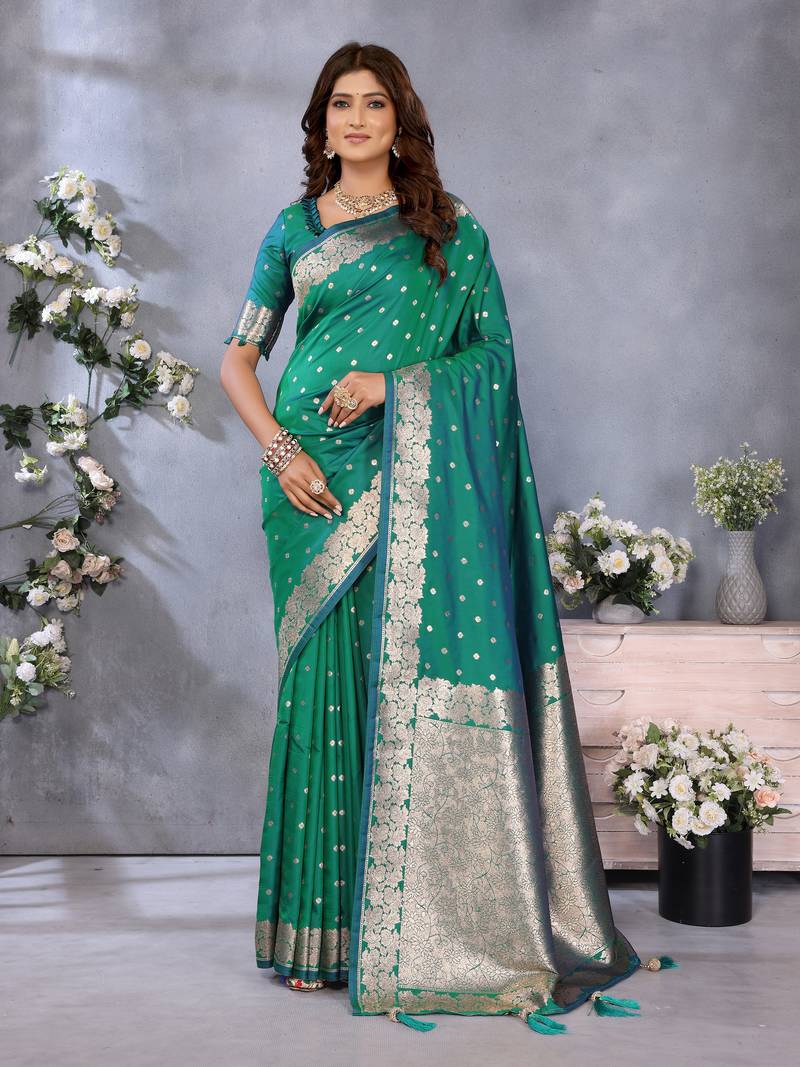 Rama Green Woven Silk Blend Saree With Blouse