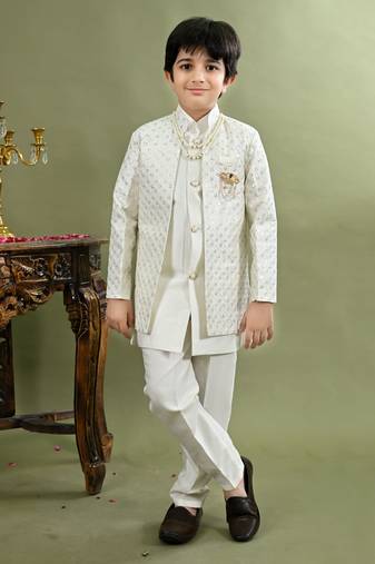 Boys sequined embroidered sherwani with pant & necklace set - white