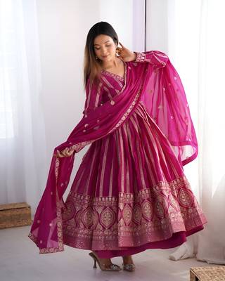Pink Embroidered anarkali gown with dupatta set 1