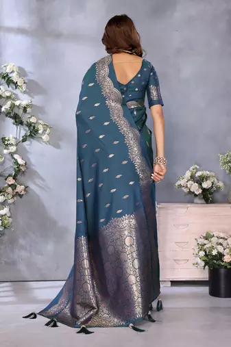 Morpic Woven Silk Blend Saree With Blouse