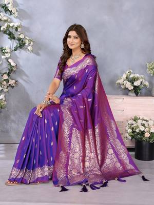 Purple Woven Silk Blend Saree With Blouse 3