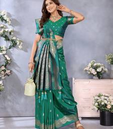 Rama Green Woven Silk Blend Saree With Blouse