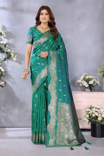 Rama Green Woven Silk Blend Saree With Blouse