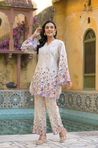 White printed viscose rayon raagvi yale co-ord sets