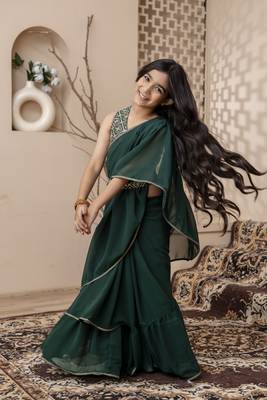 Green dyed printed saree with blouse for girls 2