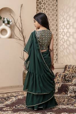 Green dyed printed saree with blouse for girls 3