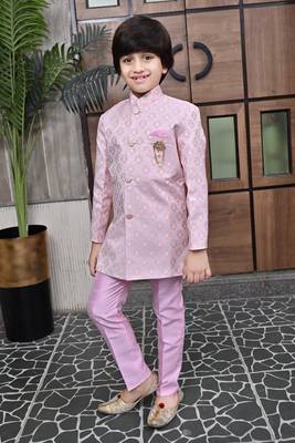 Pink lilac ethnic motifs jacquard sherwani & pant set for boys 3