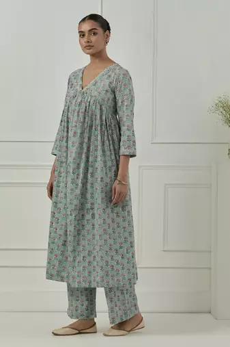Blue cotton floral printed kurta set