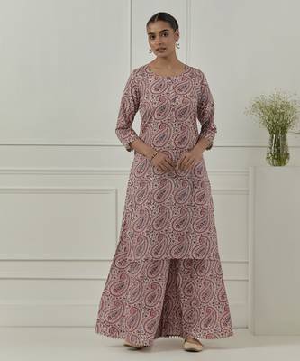 Maroon cotton floral printed kurta set 2