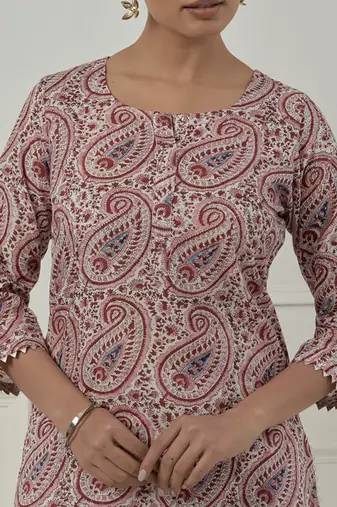 Maroon cotton floral printed kurta set