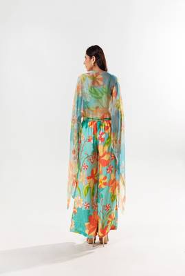 Blue chiffon printed cynthia co-ord set with cape 2