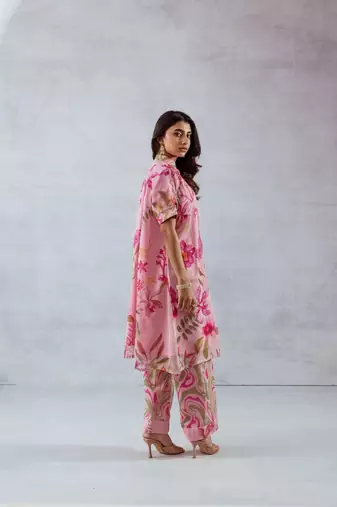 Pink chiffon printed fio set