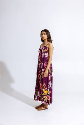 Wine crepe printed jolanna dress 4