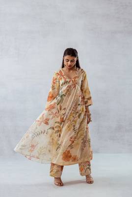 Beige chiffon printed abelia set 4