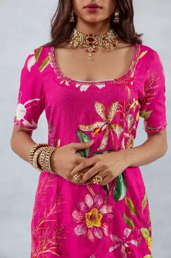 Pink crepe printed rosa set