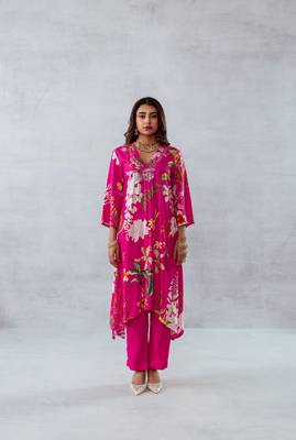 Pink crepe printed camelia set 2