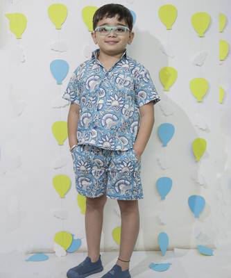 Blue cotton floral printed shirt and pant for boys 1