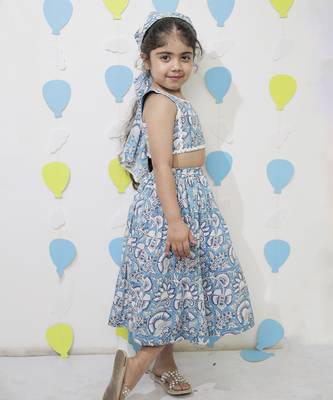 Blue cotton floral printed skirt and top for girls 2