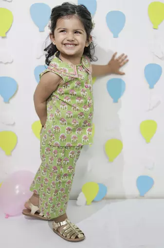 Green cotton floral printed shirt and pant for girls