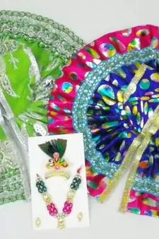 8'' Diameter, Shri Ladoogopal Poshak with Shringar