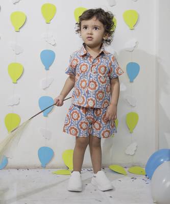 Multicolor cotton floral printed shirt and pant for boys 1