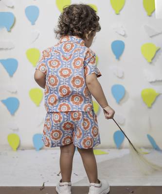 Multicolor cotton floral printed shirt and pant for boys 3