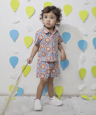 Multicolor cotton floral printed shirt and pant for boys 4